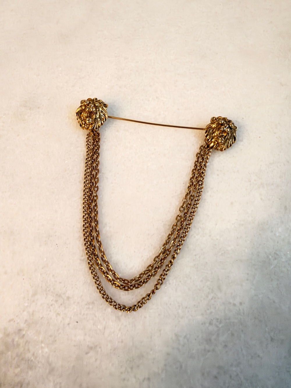 Vintage Lion Head Sweater Guard | Gold Tone Multi-Chain Cardigan Clip